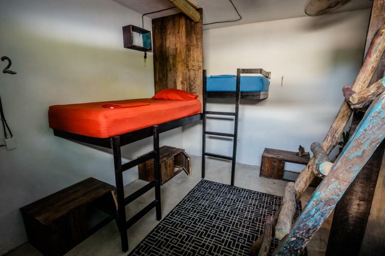 בקאלאר Black Jaguar Hostel מראה חיצוני תמונה