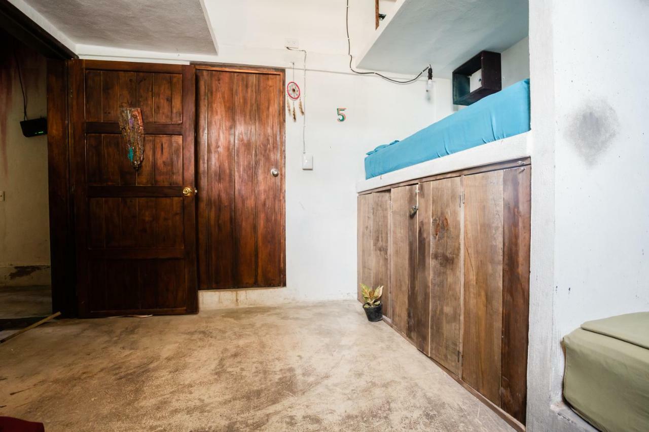 בקאלאר Black Jaguar Hostel מראה חיצוני תמונה